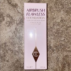 Charlotte Tilbury airbrush flawless foundation